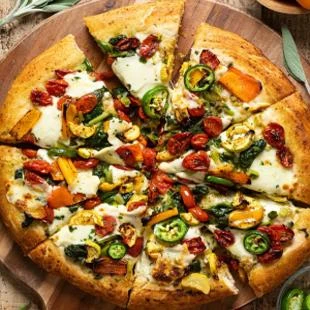 Creamy-Veg-Pizza-by-Acmo-Network.webp